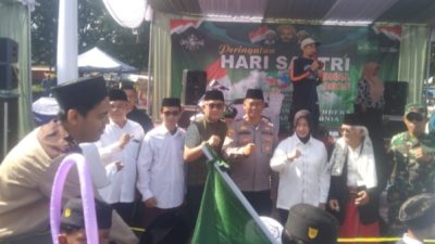 Ketua DPRD Kabupaten Bandung Hadiri Kirab Santri Nasional