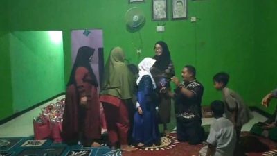 Jelang Lebaran Idul Fitri, Yayasan Al – Jabbar Beri Bingkisan dan Amplop Tuk Puluhan Anak Yatim